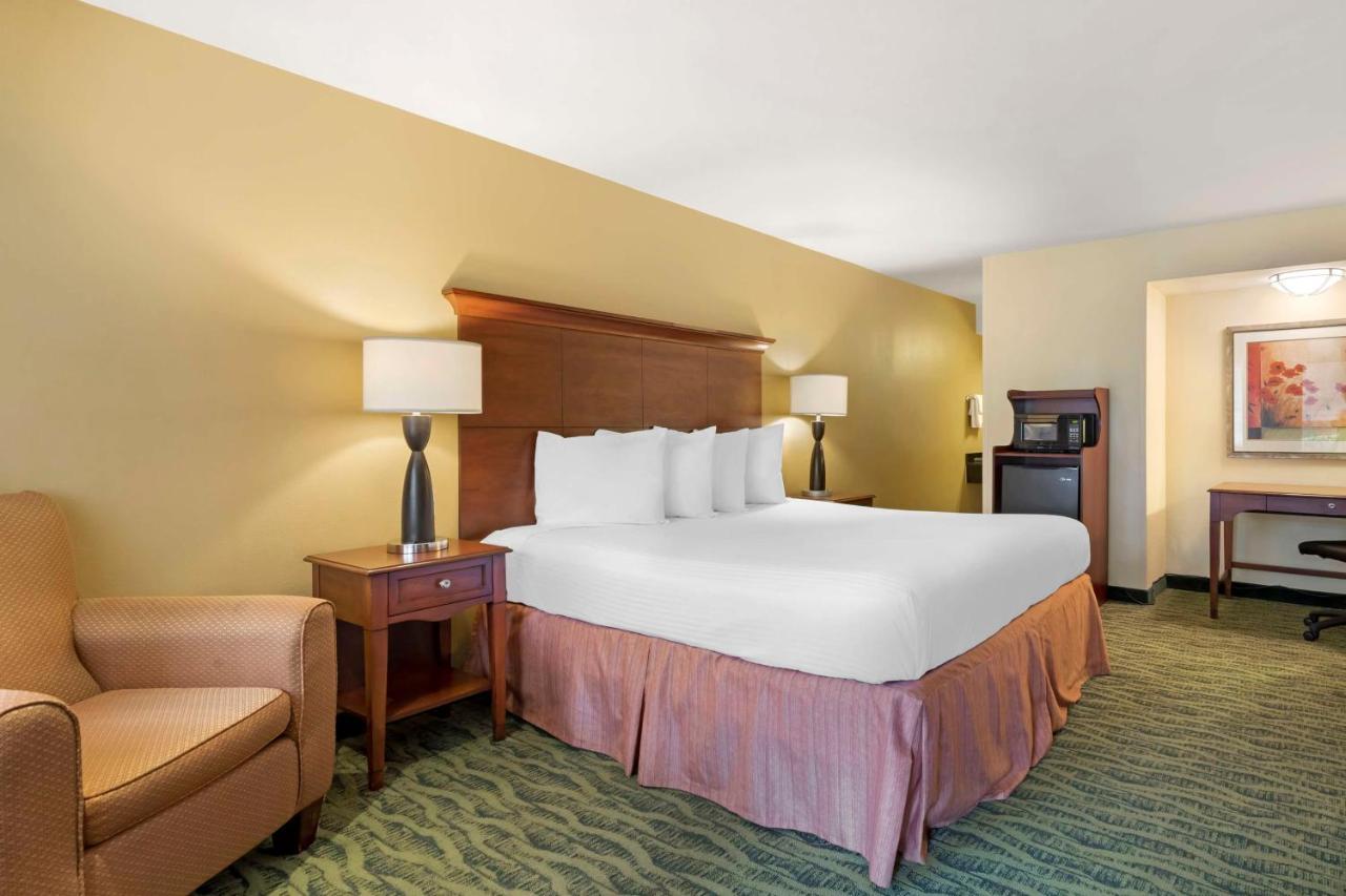Best Western Mcallen Medical Center Kültér fotó